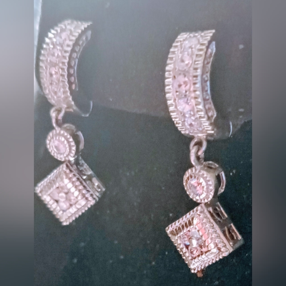 Sterling Silver with white Cezech stones dangling drop down design Earring